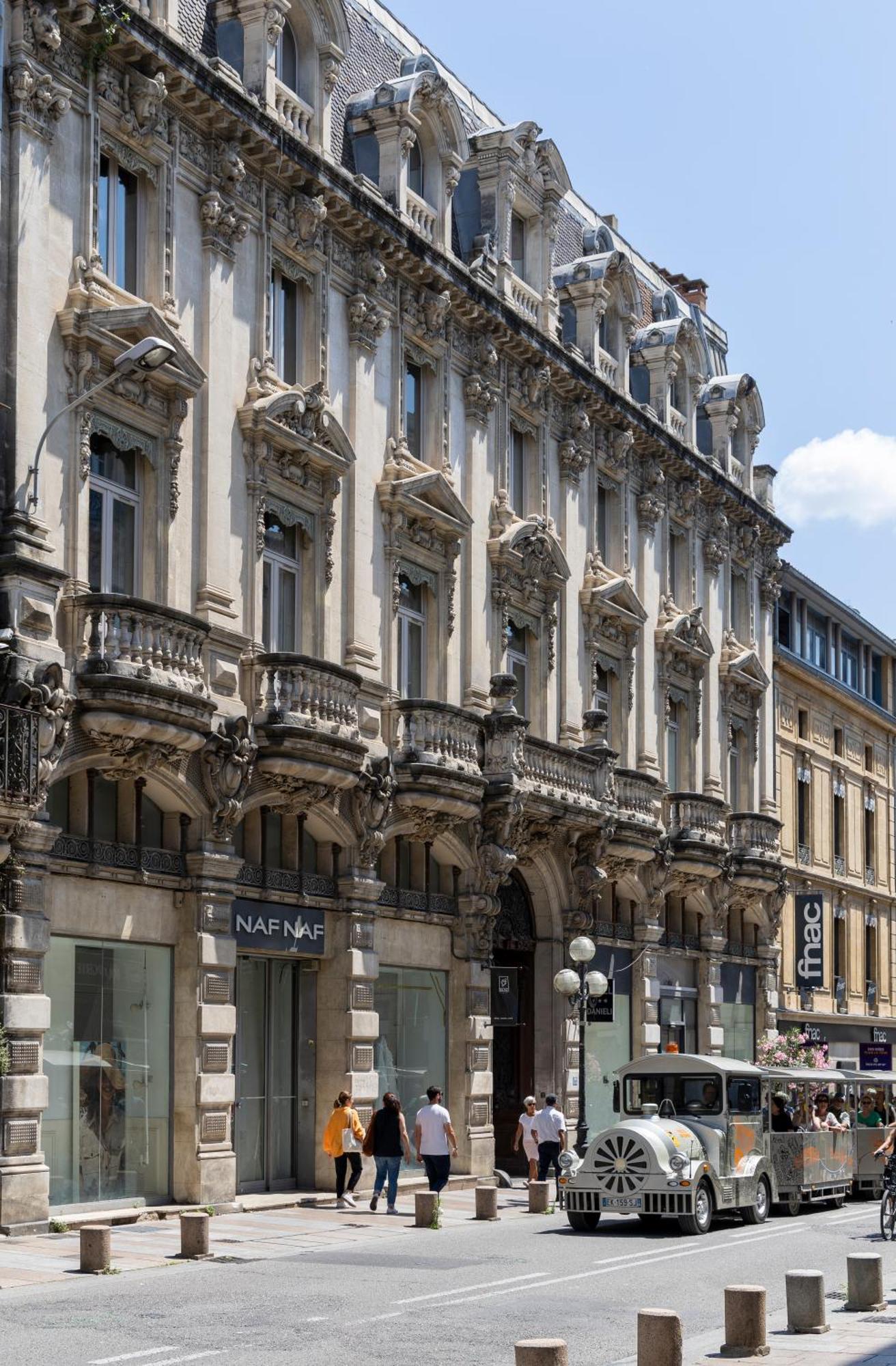 The Originals Boutique, Hotel Danieli, Avignon Bagian luar foto